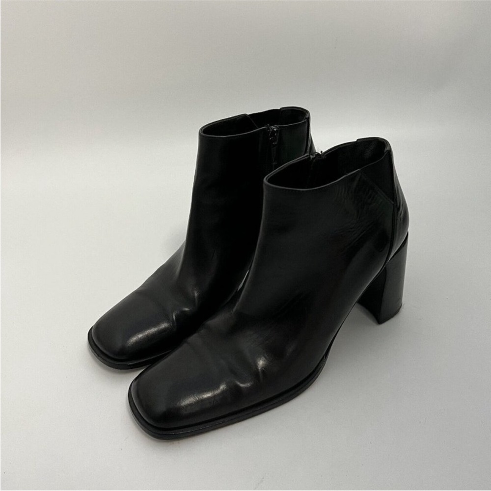 Via Spiga Boots Black Side Zipper Women's Heeled Boots Y2K Italy Made Sz 7.5 M